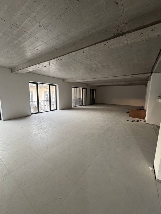 2 здания рядом|1.400м2|Лучшая цена 14у.е. за 1м2|Ойбек|гост Россия