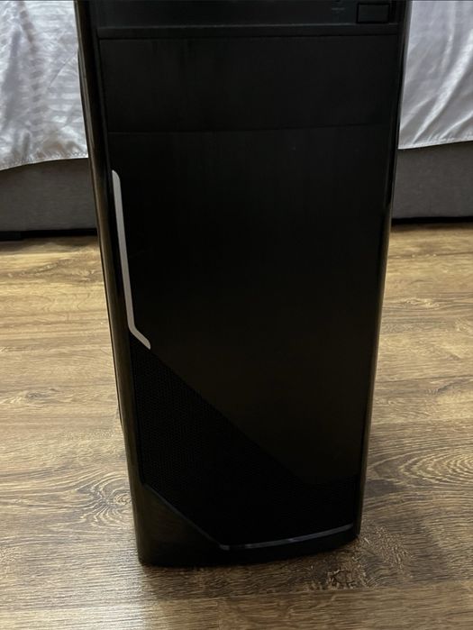 PC Gaming i7-6700K RX 580 8GB NVME+ 2-SSD + HDD