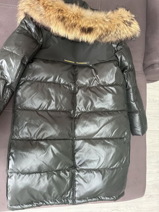 Продам пуховик зима