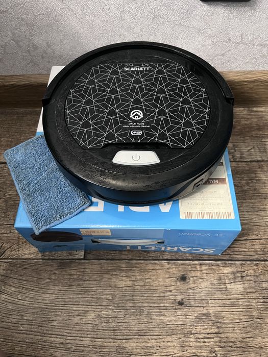 Робот пылесос. Scarlett. В отличном состянии.