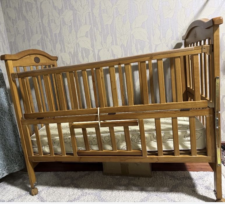 Продам детскую кровать