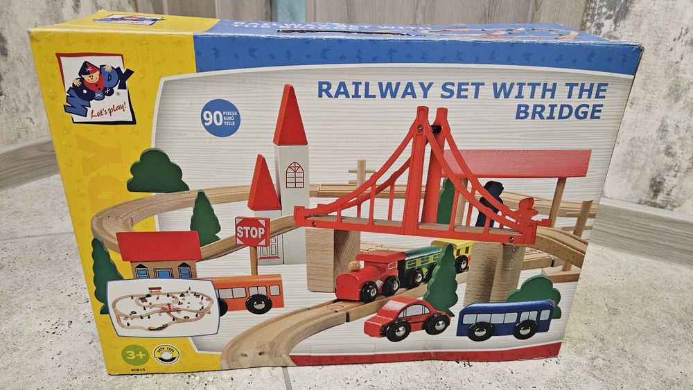 Дървено влаково трасе Woody