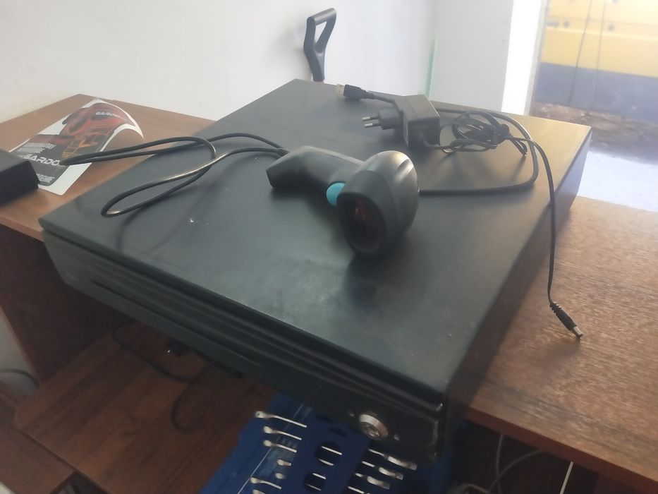 Продам учётную программу "Aiko" либо на запчасти