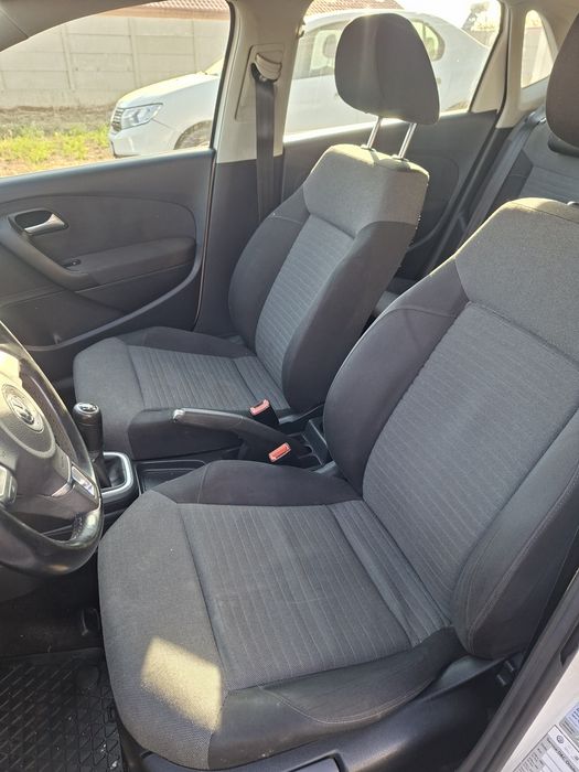 Volkswagen Polo 2010 1.4 mpi