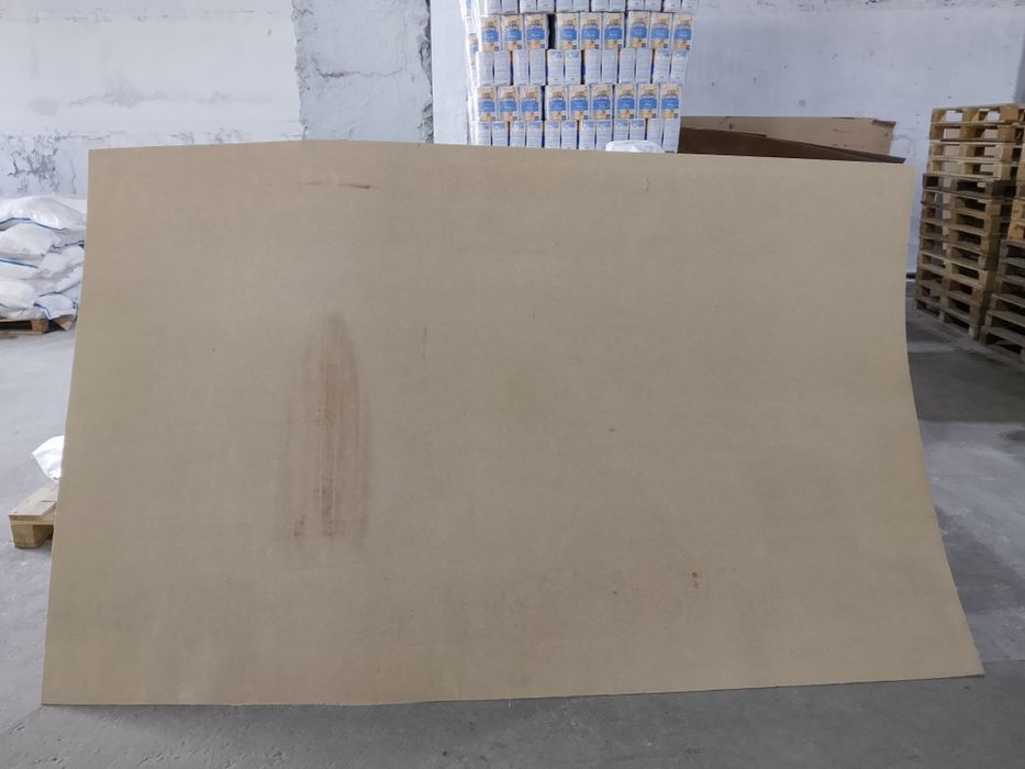 ДВП бумаги 1.7 м на 2.7 м