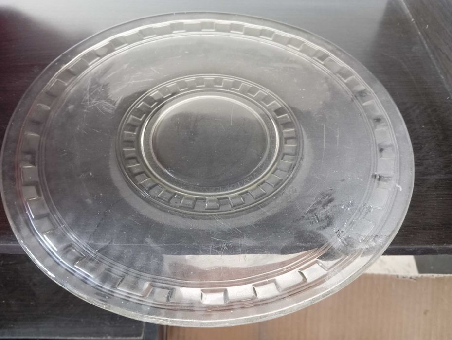 Стъклени купи, фруктиера