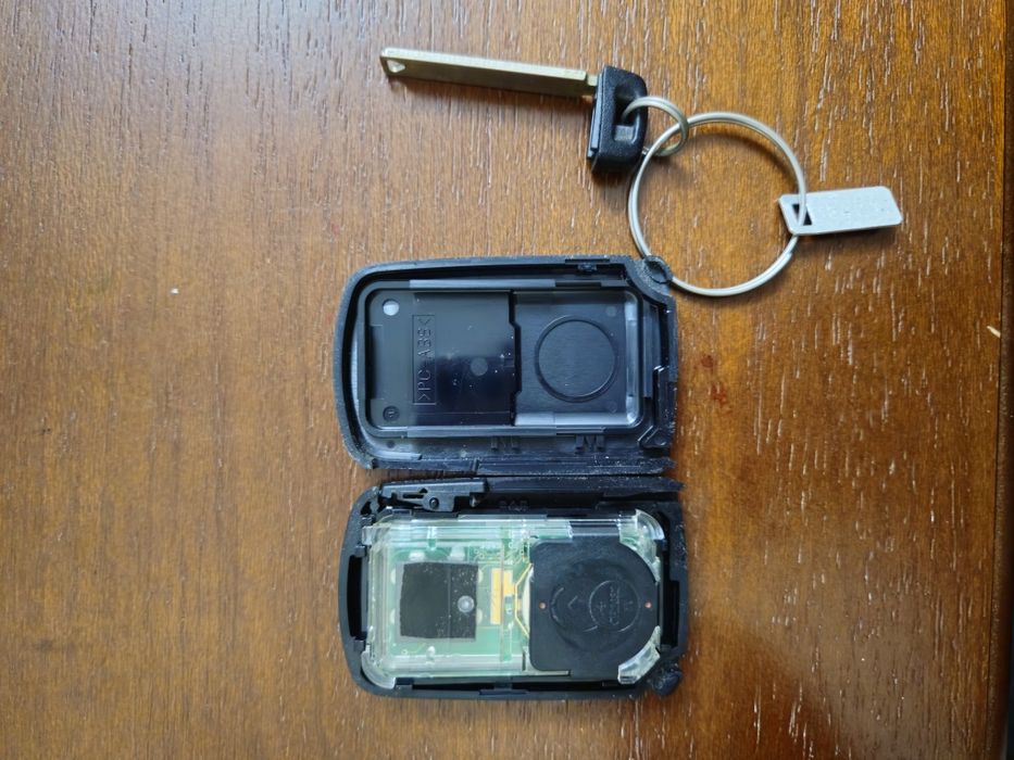 Смарт ключ от camry 50