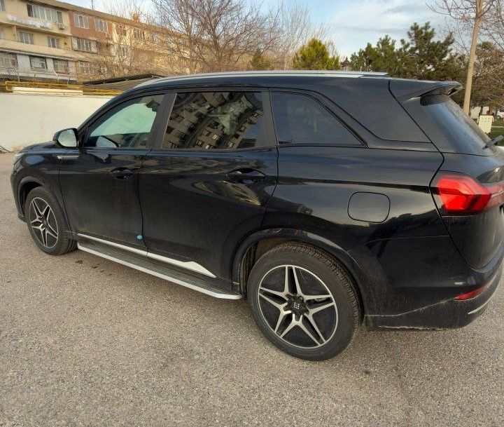 Donfeng Fengon 2024 S508 EVR fuul