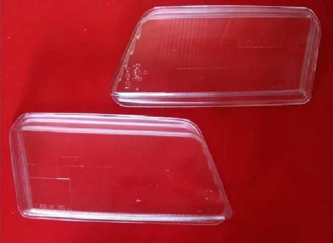 стекло фары AUDI A4