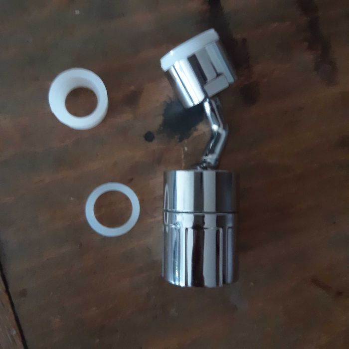 accesoriu pivotant pentru robinet