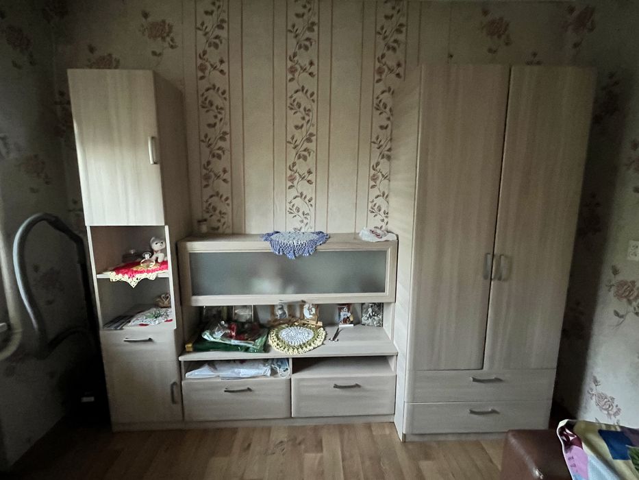 Продам стенку, горку