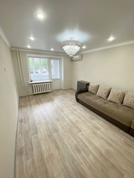 Продам трешку в ЦЕНТРЕ (Собственник)
