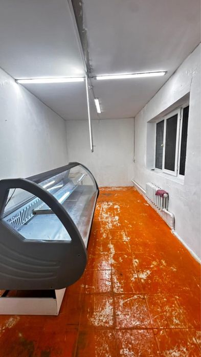 Холодильник минусовой витринный