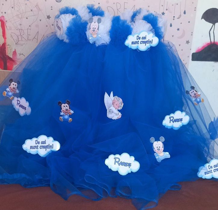 Aranjamente cristelniță personalizate