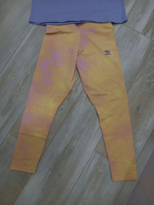 Клин Adidas M размер