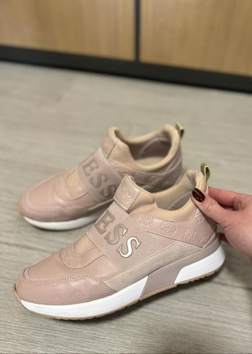 Дамски обувки"Guess",36 номер