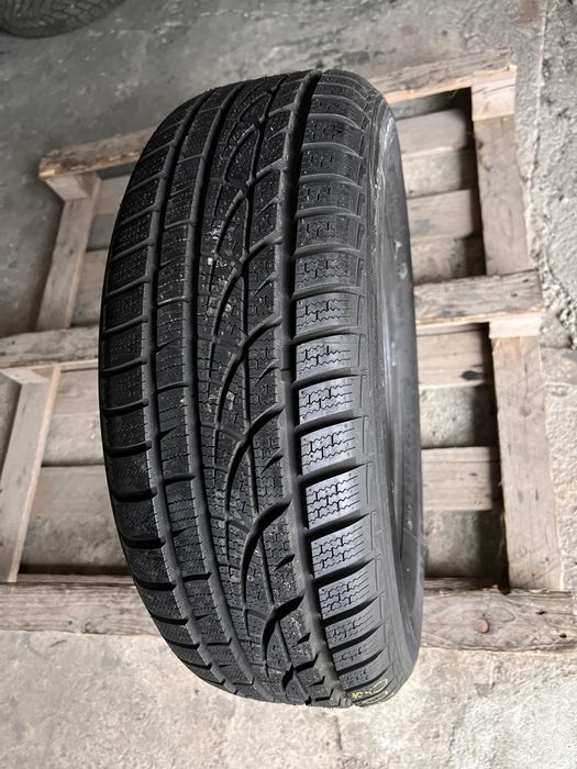 1 anvelopa iarna 205/60/15 , hankook , 8 mm