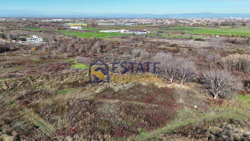 Продава се Парцел в с. Марково, Област Пловдив - 9011 кв.м за 41 €/кв.м - Снимка #1