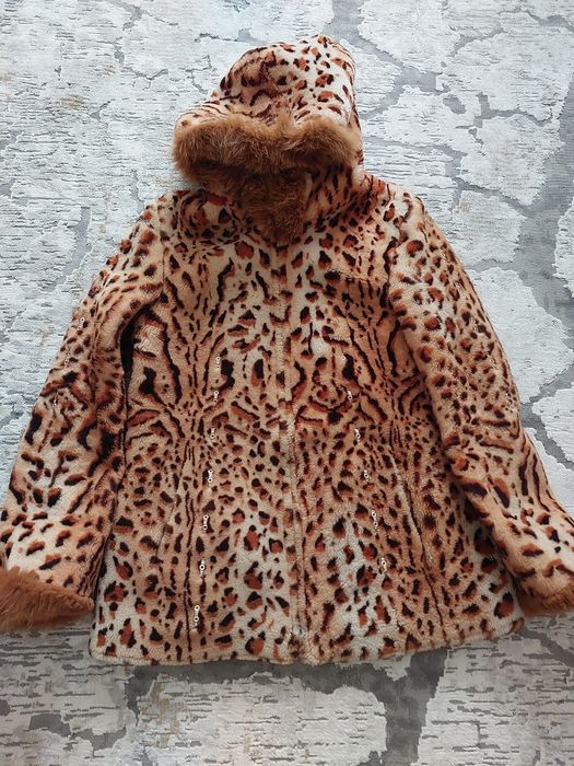 Продам. Куртку недорого