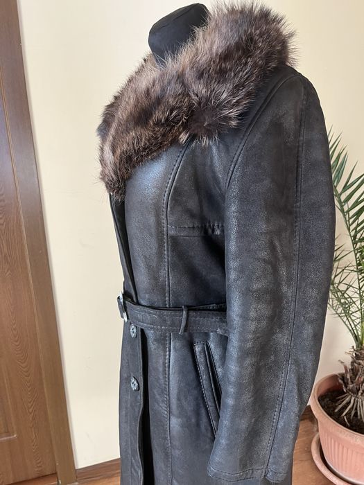 Palton lung cojoc  blana naturala impecabil