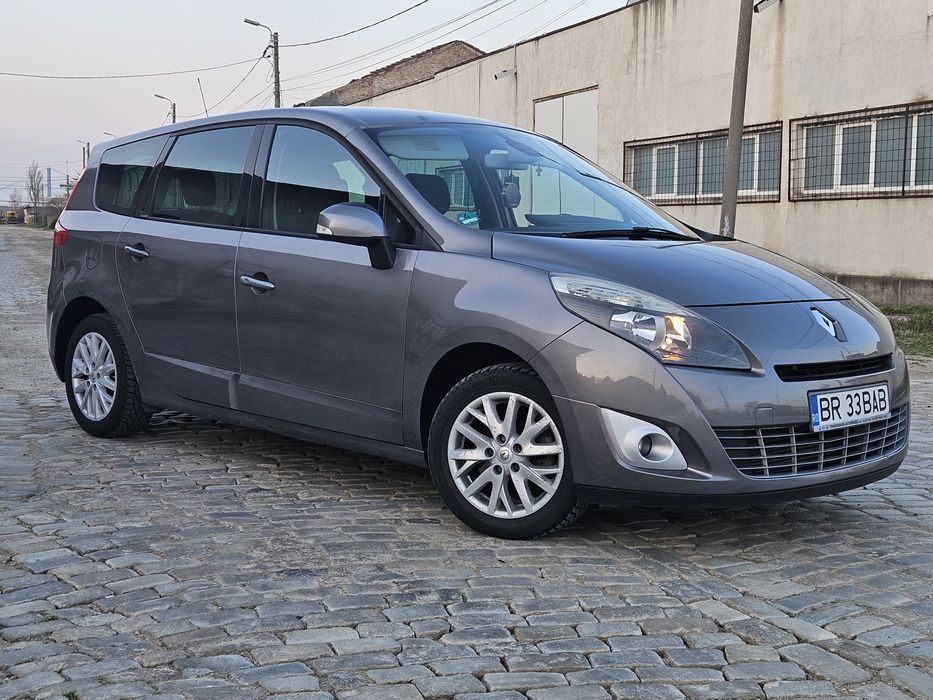 Vând Renault Grand Scenic 1.5DCI  7 locuri
