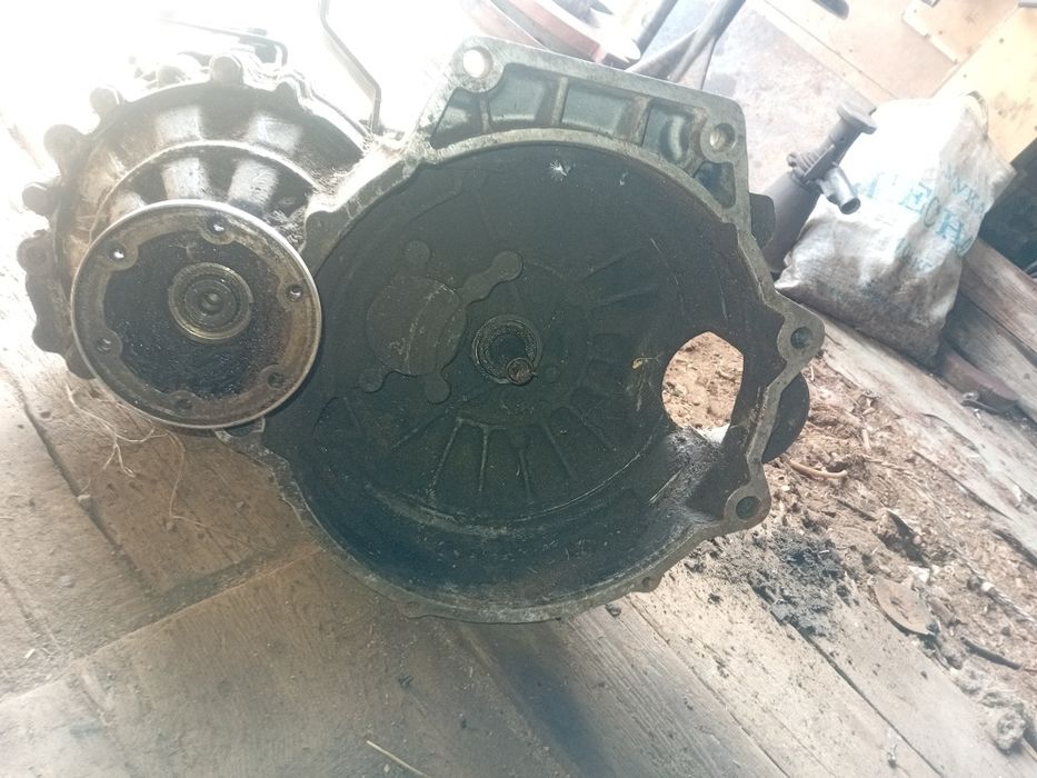 Продам коробку гольф 3