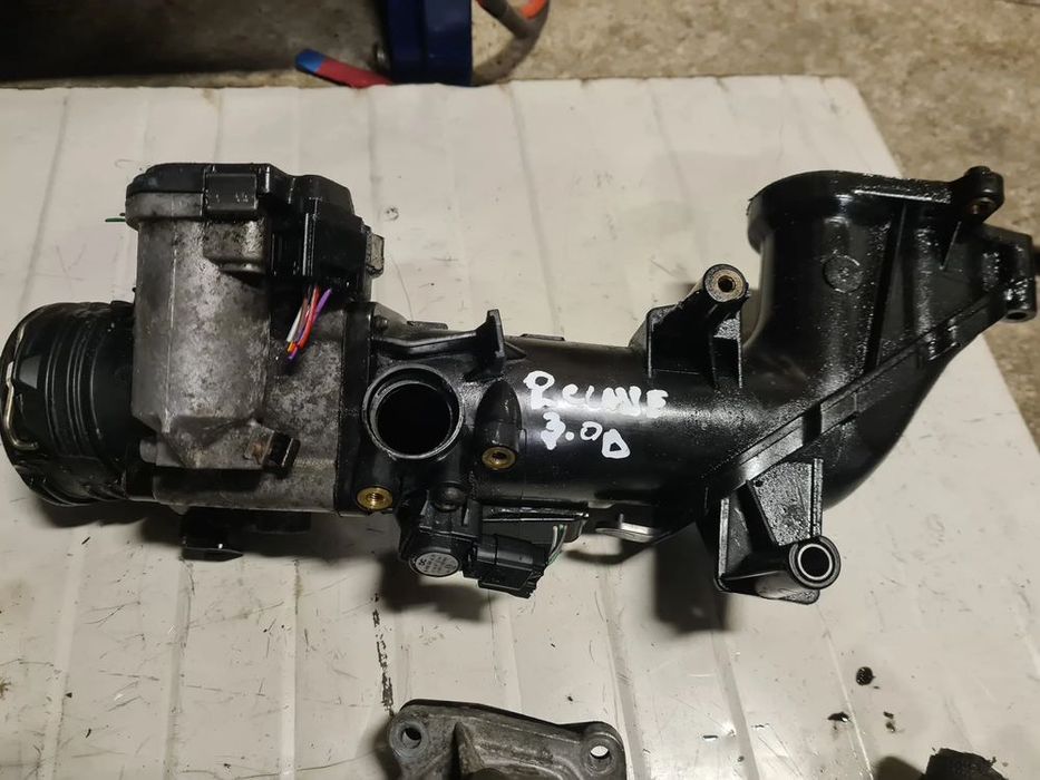 Clapeta acceleratie,debitmetru aer Mercedes R-Class w251/ML w164 motor