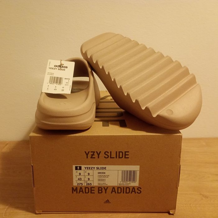 Yeezy Slide Pure 43
