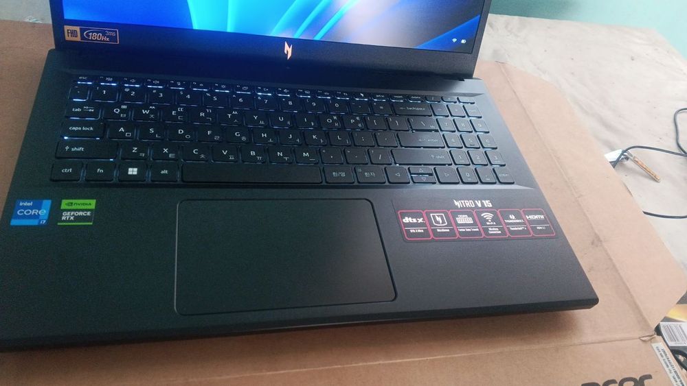 Acer Nitro V15 Sotiladi