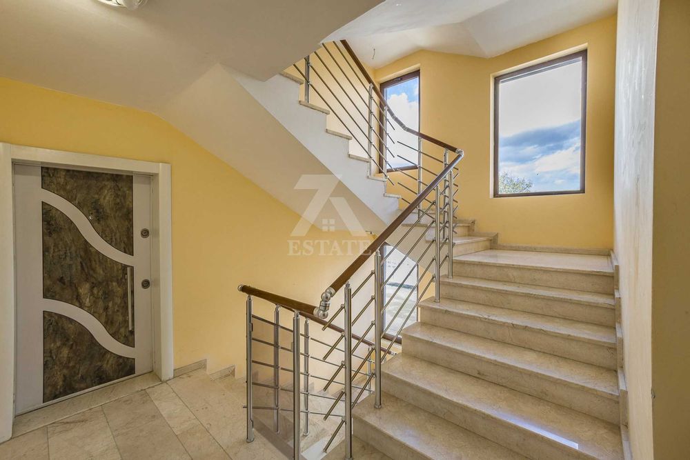 Продава се Двустаен апартамент в Елин Пелин - 63 кв.м за 2064 €/кв.м - Снимка #13