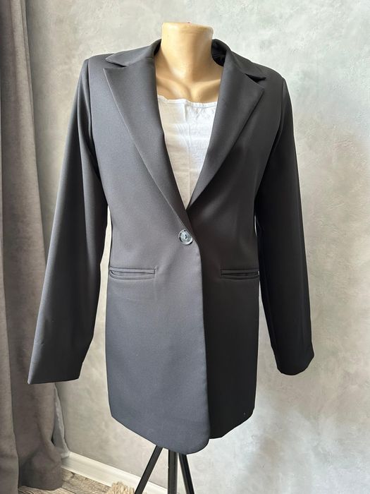 Продам пиджаки и рубашку