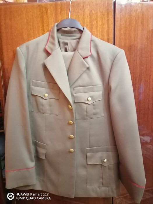 Военна униформа нова