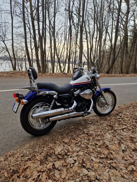 Honda Shadow VT750S