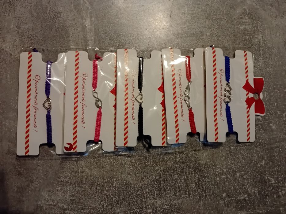 Brățară cu medalion