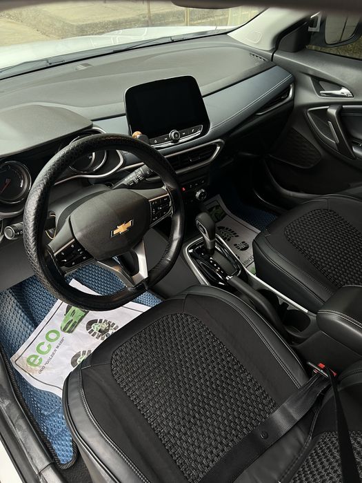 Chevrolet Tracker 2023 — 3