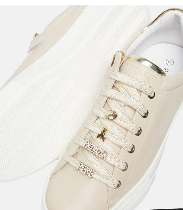 Оригинални дамски кецове Patrizia Pepe