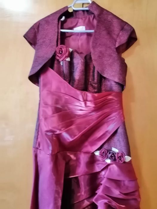 Rochie de Nașă purtata o singura data