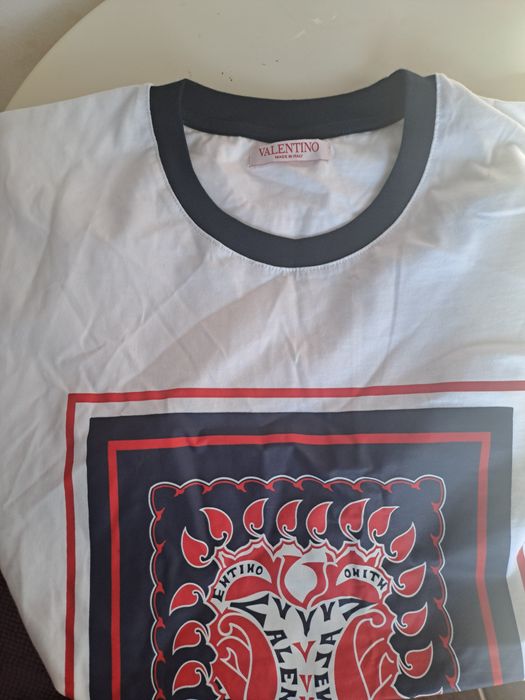 Vand tricou valentino