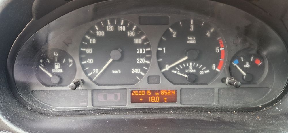 Bmw seria 3 2005 150 cai 320d