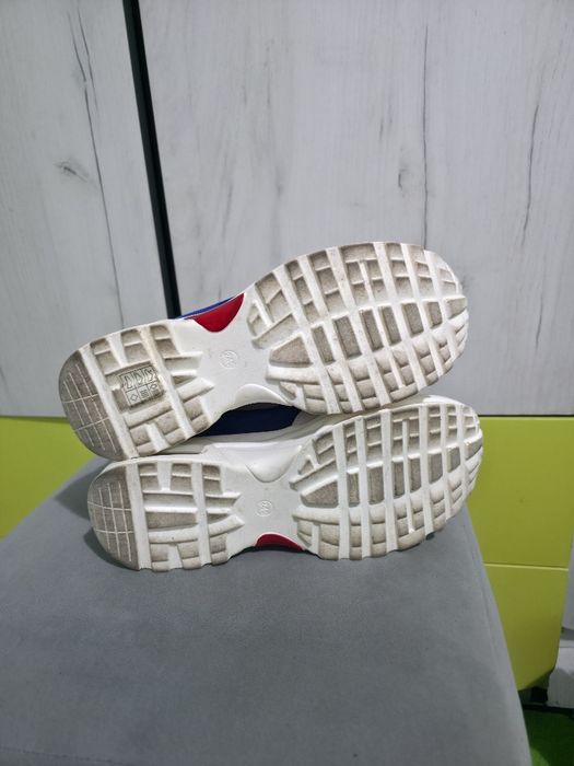 Дамски маратонки на платформа