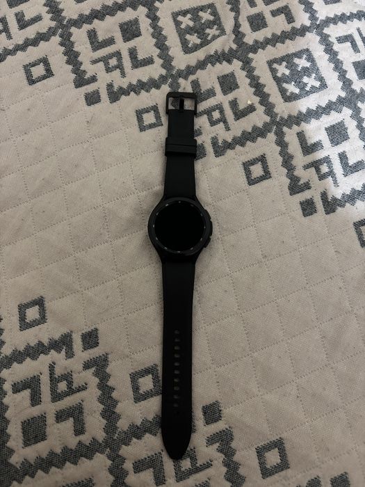 Продам samsung galaxy watch