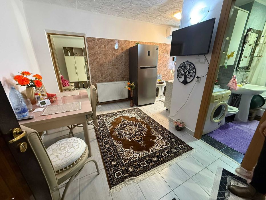 Apartament 2 camere decomandat