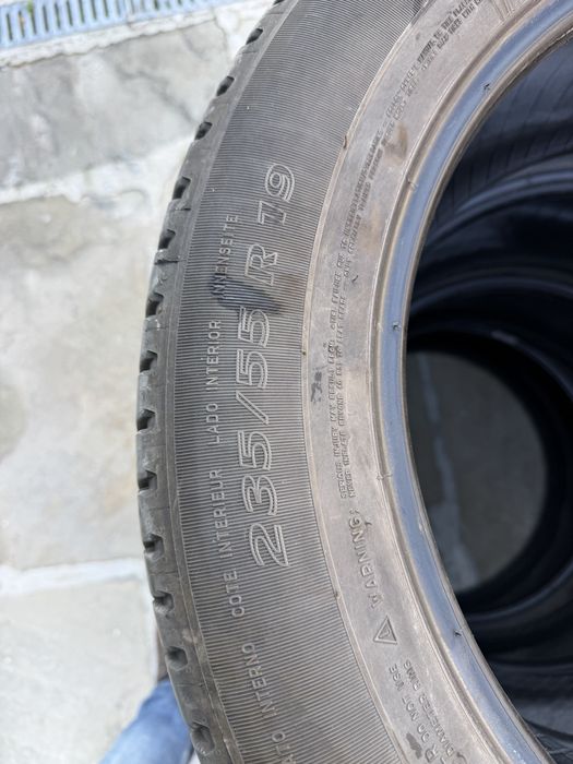 Michelin 235/55/19 ПОЧТИ НОВИ летни на един сезон