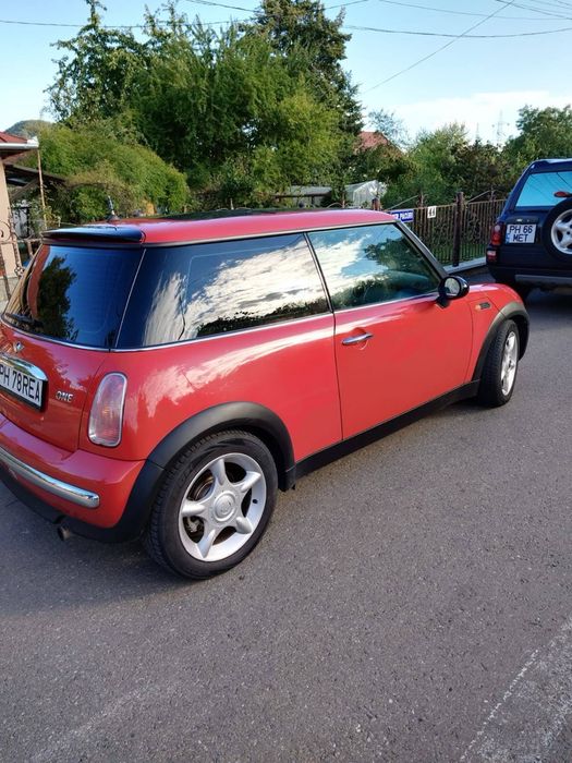Se vinde mini one