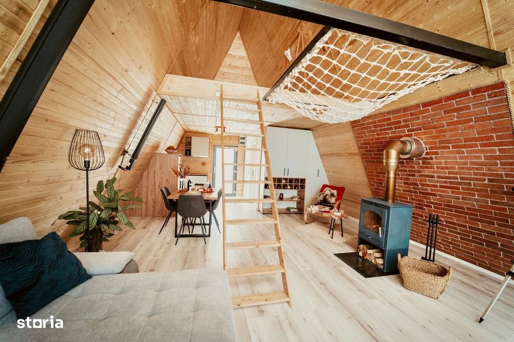 Afacere la cheie l 2 Cabane A-Frame l Vladeasa l Jaccuzi