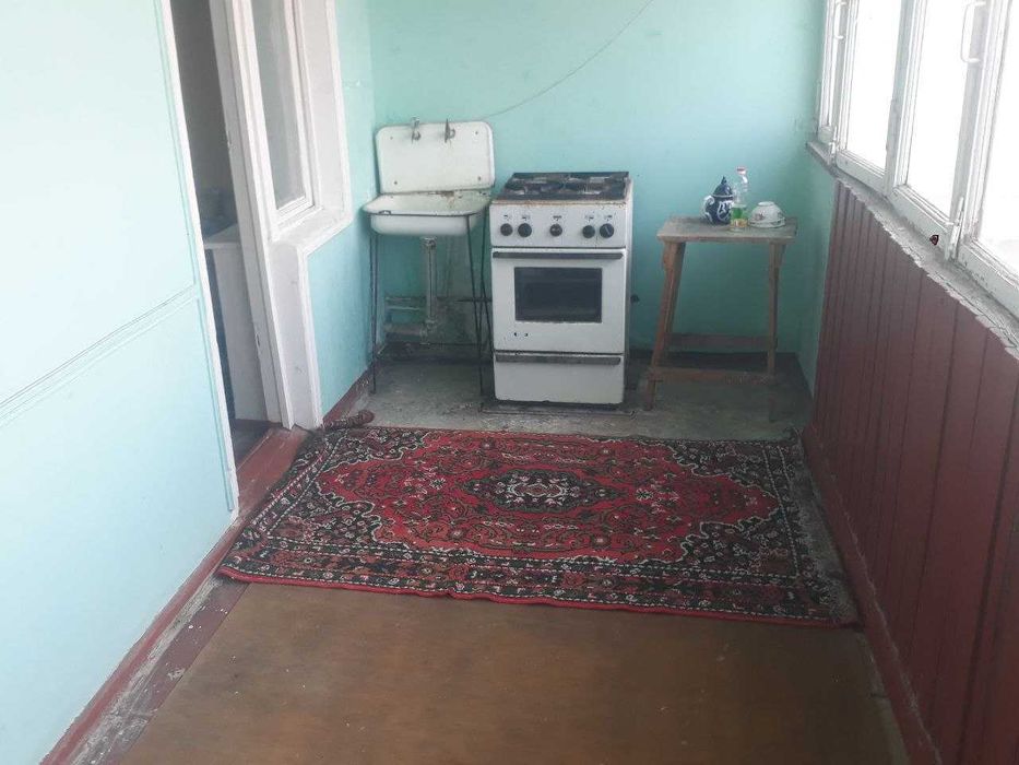 Frunze massivida TATU FF va KIUF ga yaqin,  sotiladi