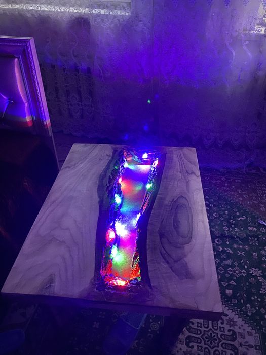 Эпоксидный стол