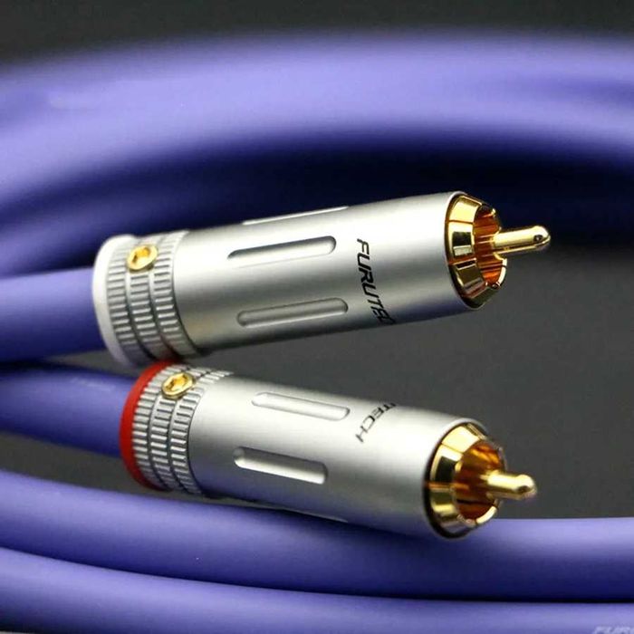 Видеoмaгнитoфoн «Panasonic NV—HD750AM HI—FI», кабель «Furutech»