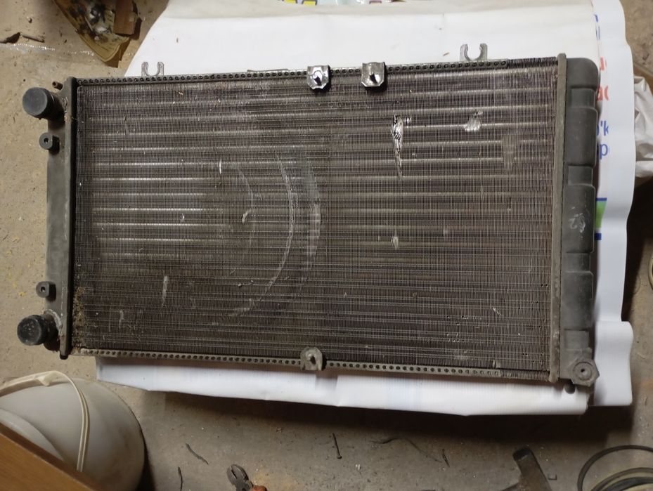 Продаётся авто запчасти