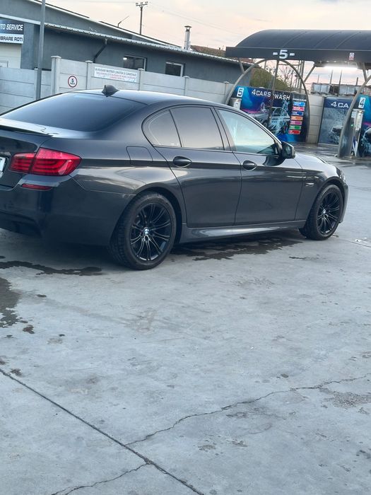 BMW 5 Series 2012 — imagine 5
